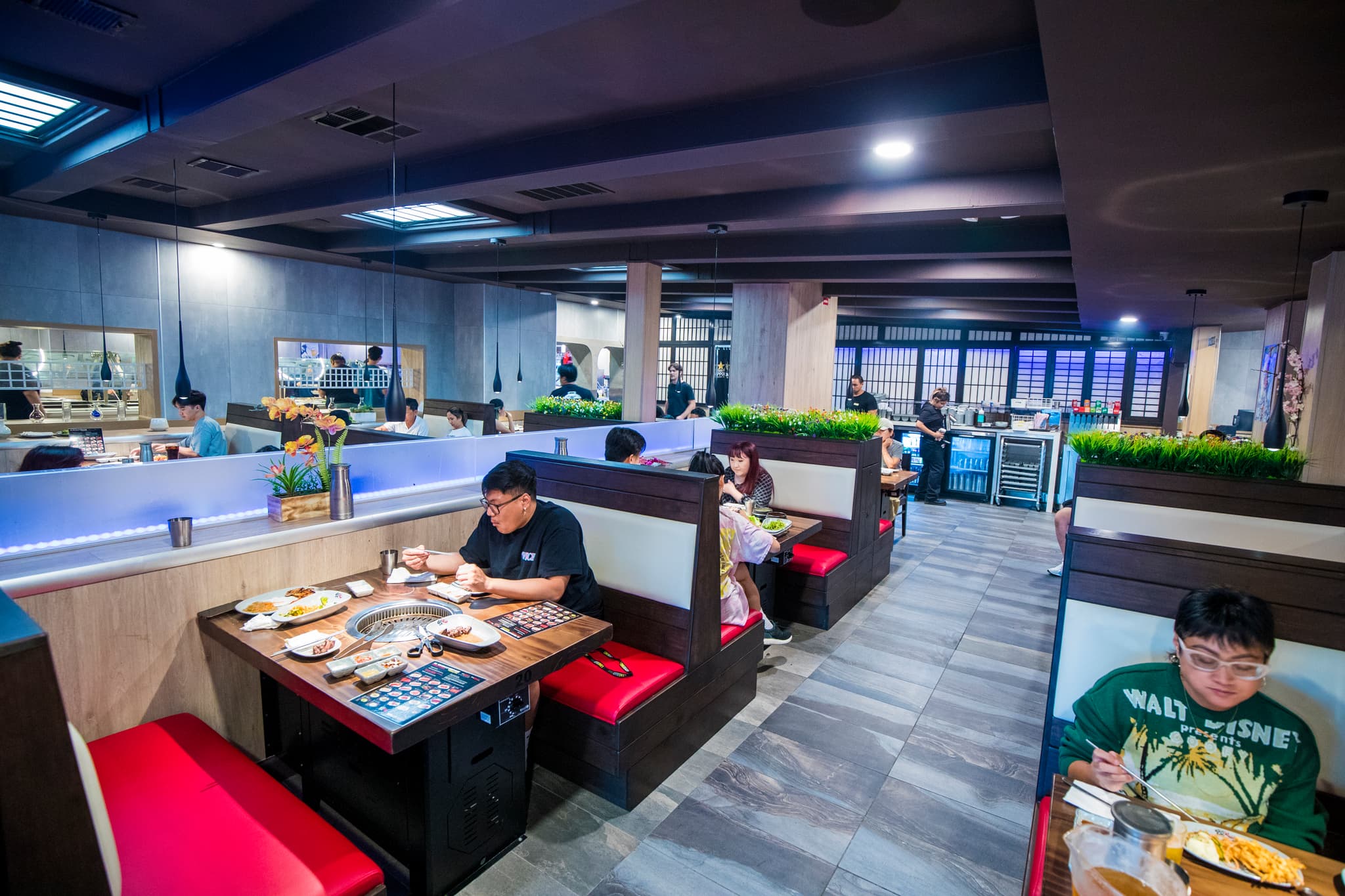 92KBBQ Store Image - {img}